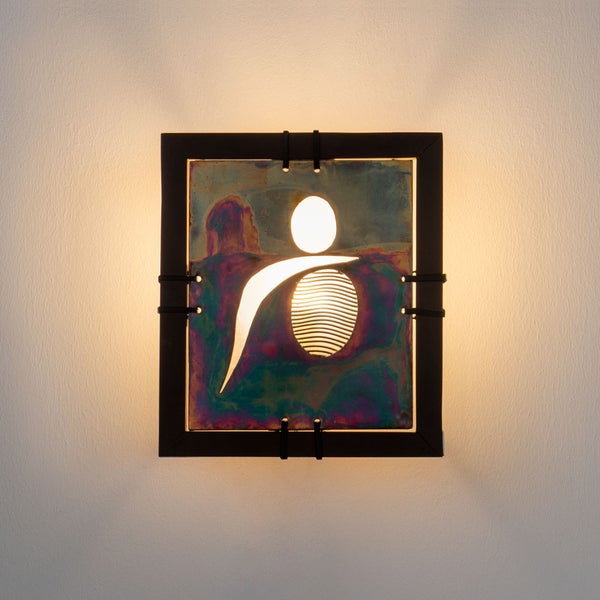 Moderne LED Deckenleuchte mit geschwungenem Design