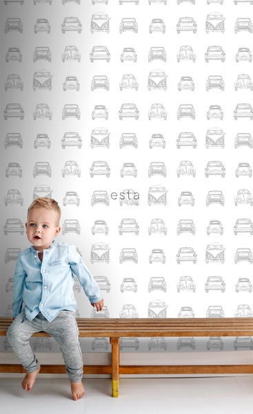 Tapete mit Auto-Motiven im Kinderzimmer