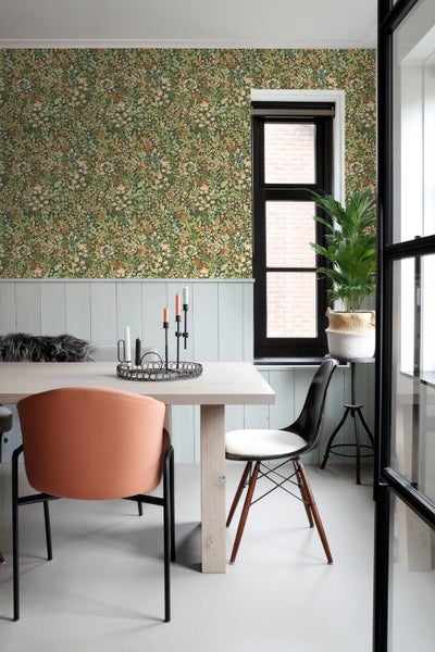 ESTAhome Tapete Feldblumen Grün und Orange - 50 x 900 cm - 131352