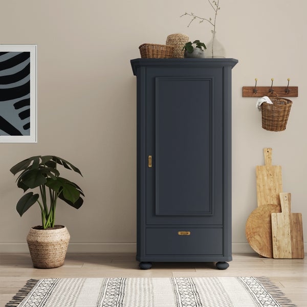 MissPompadour seidenmatte Holzfarbe - Blau mit Tinte - 1 L, Möbelfarbe ohne Schleifen - Farbe für Holz, Metall, Kunststoff - Holzlack, Möbellack schnelltrocknend mit hoher Deckkraft