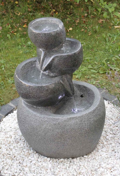 Detailansicht eines Zaunpfostens mit den Maßen 60 mm x 60 mm und einer Wandstärke von 1,8 mm