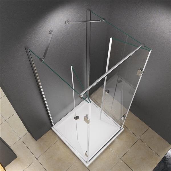 Eckdusche mit Klarglas und weißer Duschwanne in einem Badezimmer