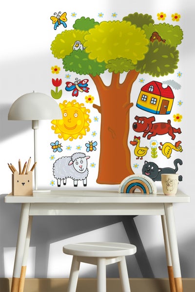 Kinderschreibtisch mit Lampe, Stifthalter, Regenbogen, Tasse und Wandtattoo mit Baum, Tieren, Sonne und Haus