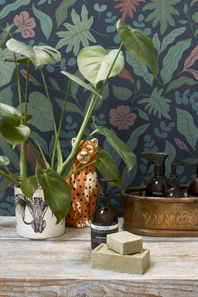 ESTAhome Tapete Blätter und Blumen Dunkelblau, Grün und Rosa - 50 x 900 cm - 131054