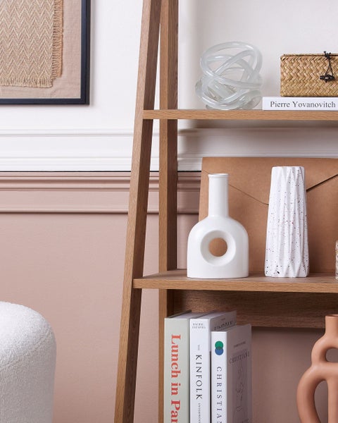 Dekorative Keramikvase mit Loch