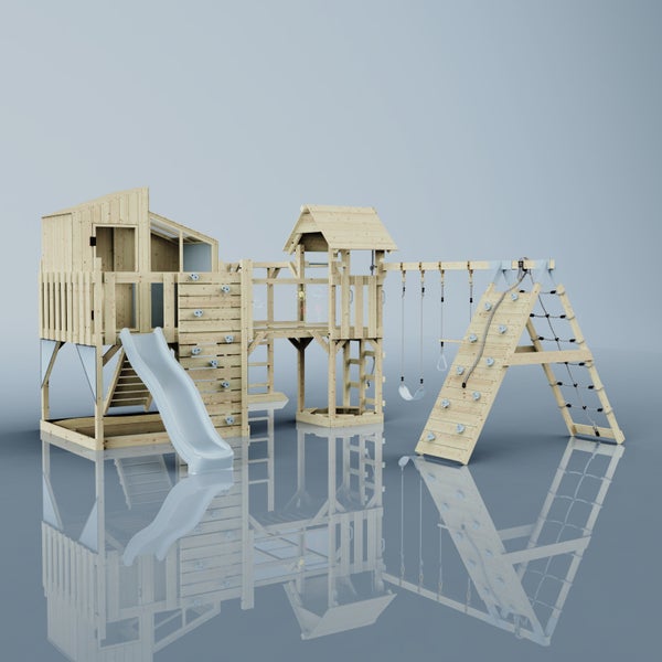 Holzspielplatz mit Rutsche, Kletterwand und Schaukel