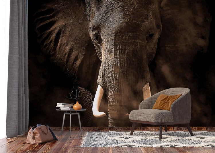 Zwei herzförmige Dekohänger mit Holz- und Metallelementen