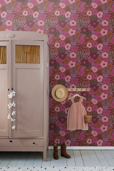 ESTAhome Tapete Blumen im Matisse-Stil Rosa, Lila und Terrakotta - 50 x 900 cm - 131136