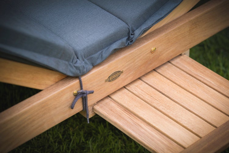 Teak Gartenliege premium mit Fuß-Plateau Rollen wetterfest