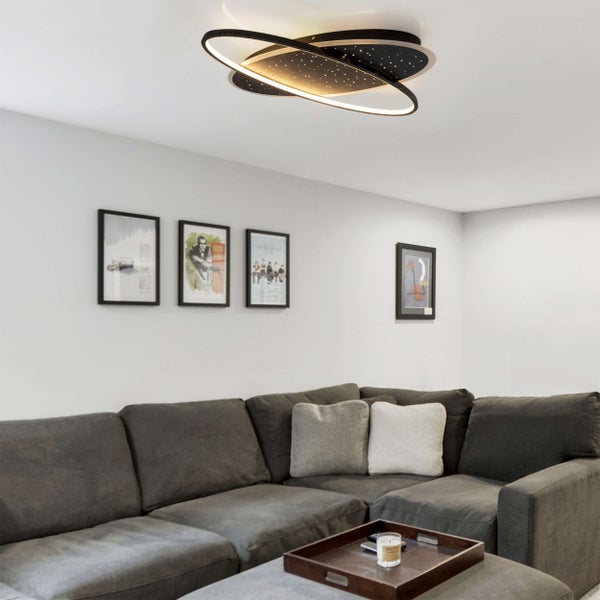 Moderne Deckenleuchte mit Sternenhimmel-Effekt