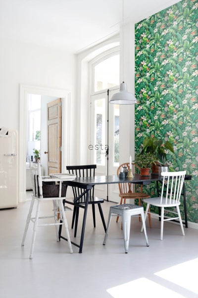 ESTAhome XXL-Vliestapete tropische Blätter und Blüten Emeraldgrün - 50 x 900 cm - 158893