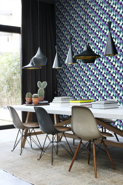 Origin Wallcoverings Tapete grafische Dreiecke Lila und Hellazurblau - 53 cm x 10.05 m - 347204
