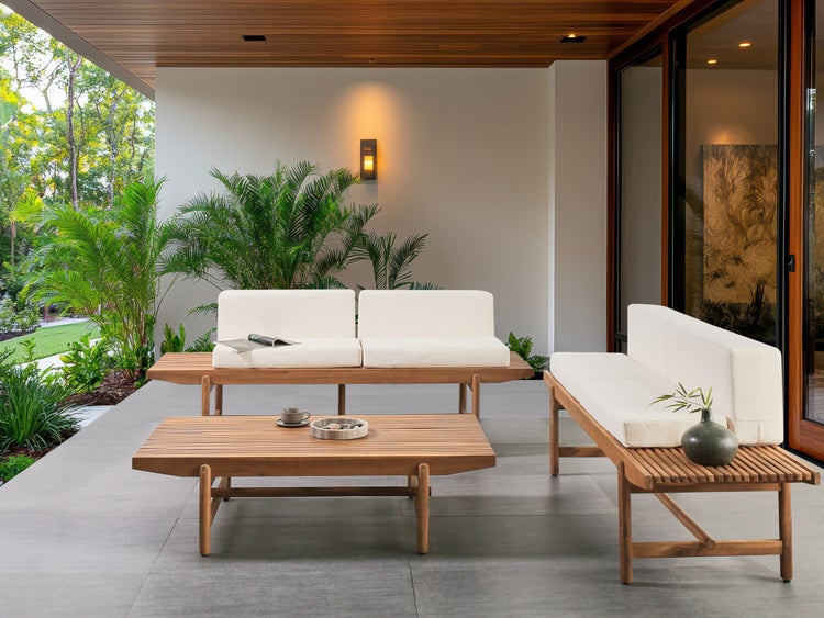 Lounge Set mit Tisch 4-Sitzer GIAVENO Akazienholz Cremeweiß