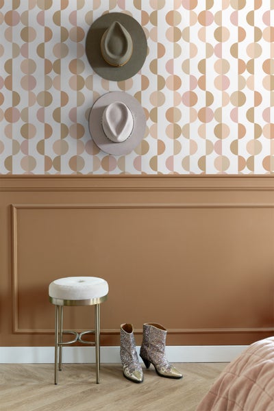ESTAhome Tapete grafisches Motiv Terrakotta, Rosa und Beige - 50 x 900 cm - 139621