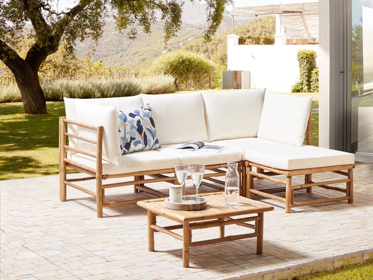 Garten Ecksofa mit Tisch 4-Sitzer CERRETO linksseitig Bambusholz Cremeweiß