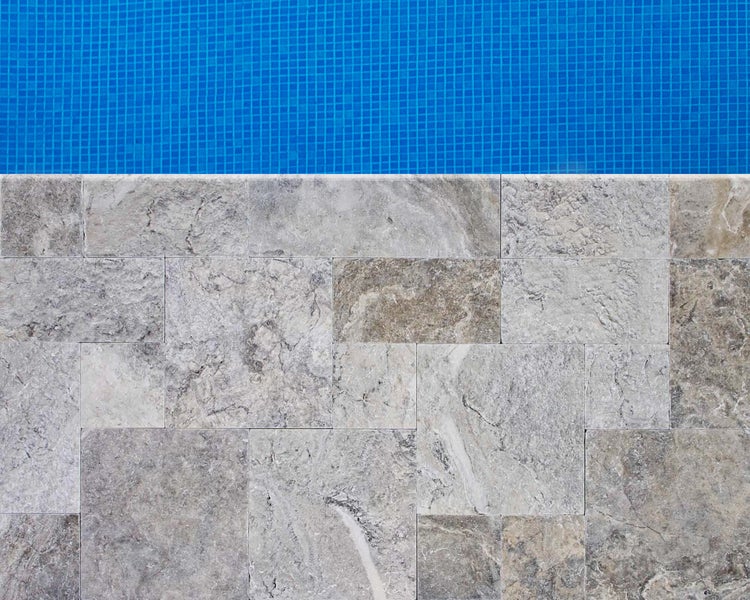 Wohnrausch Travertin Terrassenplatten SILVER GREY Römischer Verband 3 cm, getrommelt, grau