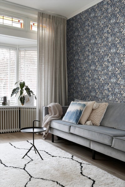 ESTAhome Tapete Blumenmuster im Jugendstil Blau - 50 x 900 cm - 131508