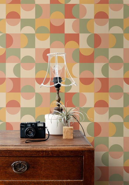 ESTAhome Tapete Kreise im Bauhaus-Stil Terrakotta, Gelb, Grün und Beige - 50 x 900 cm - 130941