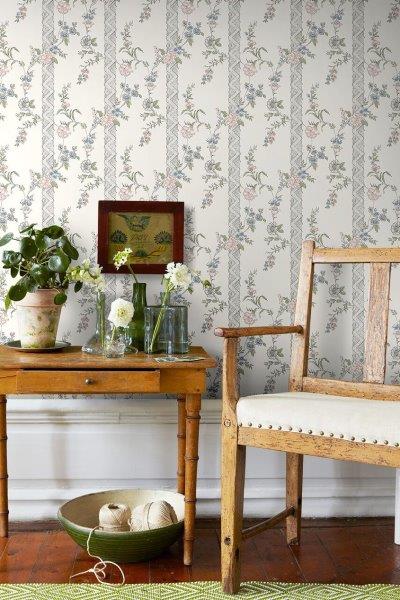 Borastapeter Tapete Blumen Beige und Mehrfarbig - 53 cm x 10.05 m - 660045