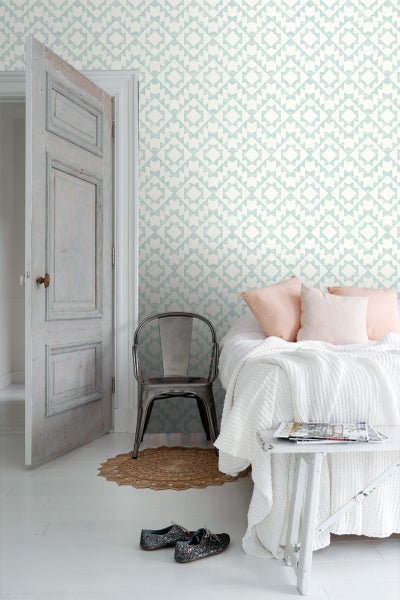 ESTAhome Tapete Marrakescher Aztec-Teppich Pastell Mintgrün und Weiß - 53 cm x 10.05 m - 148674