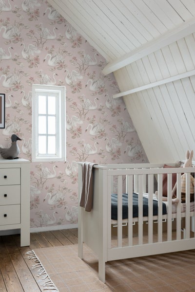 Mehrere graue Lagerboxen mit Deckel und grünem Griff