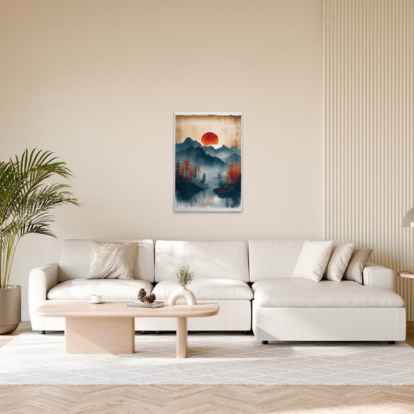 Dekoratives Bild mit Berglandschaft und roter Sonne im Wohnzimmer.