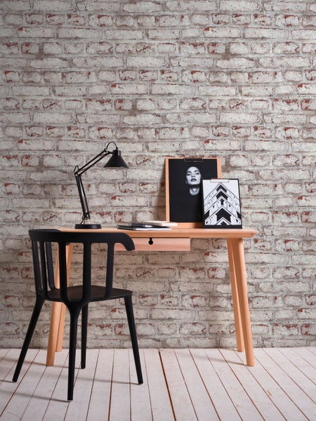 Aluminiumprofil mit Endkappe