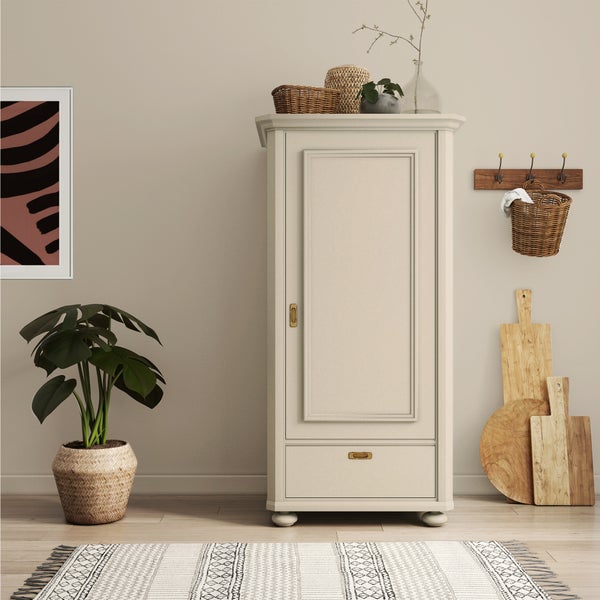 MissPompadour seidenmatte Holzfarbe - Beige mit Kaschmir - 2,5 L, Möbelfarbe ohne Schleifen - Farbe für Holz, Metall, Kunststoff - Holzlack, Möbellack schnelltrocknend mit hoher Deckkraft