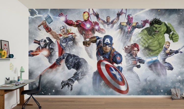 Wandbild mit Avengers-Motiv in einem Zimmer.