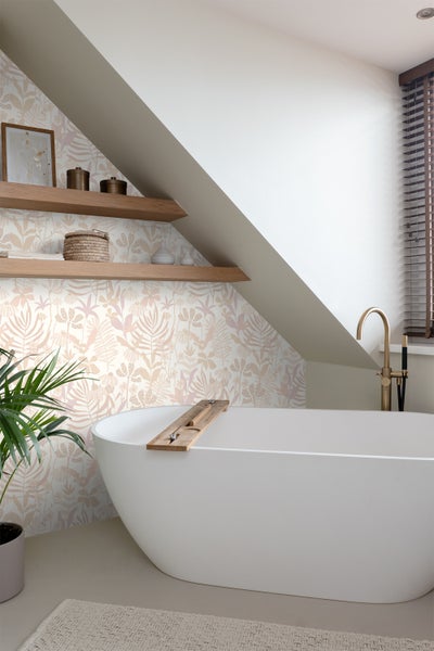 ESTAhome Tapete tropische Blätter und Blüten Beige - 50 x 900 cm - 130995