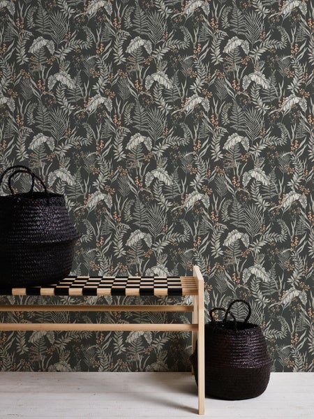 Tapete mit Pflanzenmuster, Bank mit Körben