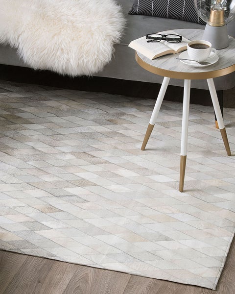 Teppich MALDAN Beige 140 x 200 cm Echtleder
