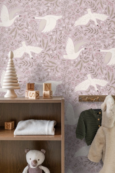 ESTAhome Tapete Schwäne Violett - 53 cm x 10.05 m - 130959