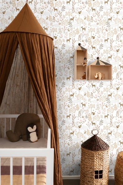 ESTAhome Tapete Wald mit Waldtieren Terrakottarosa und Beige - 53 cm x 10.05 m - 139521