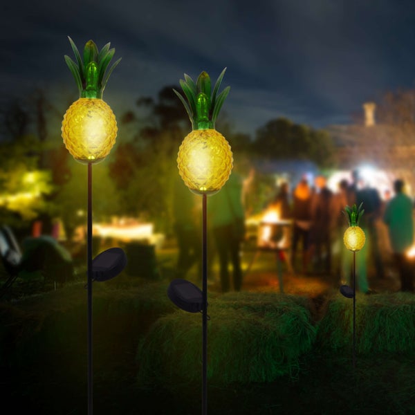 Dekorative Ananas Solarleuchten für den Garten
