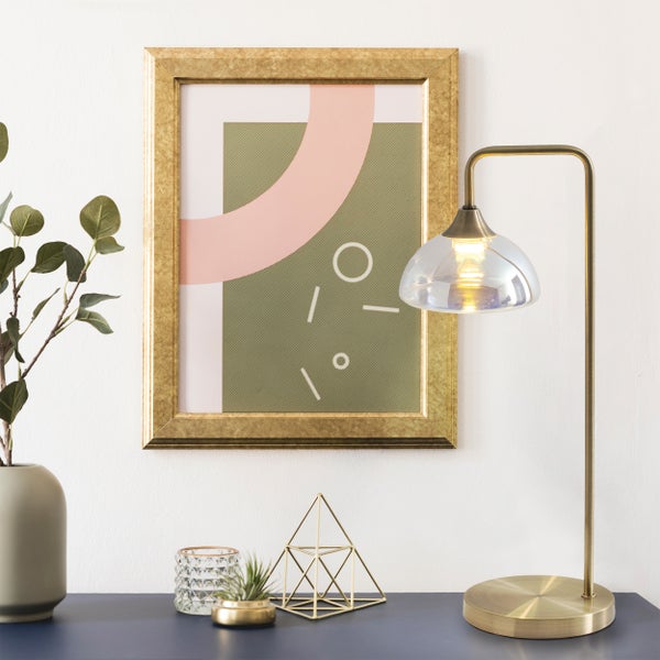 LED Tischleuchte VARNA, Tischlampe aus messingfarbenem Metall und irisierendem Glas, fest verbaute LEDs, 45 cm hoch, stilvolle Beleuchtung für Wohnzimmer, Esszimmer oder Diele