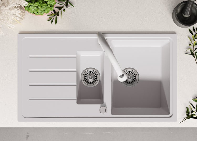 Spüle mit Abtropffläche und zwei Becken von oben