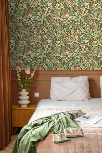 ESTAhome Tapete Feldblumen Grün und Orange - 50 x 900 cm - 131352