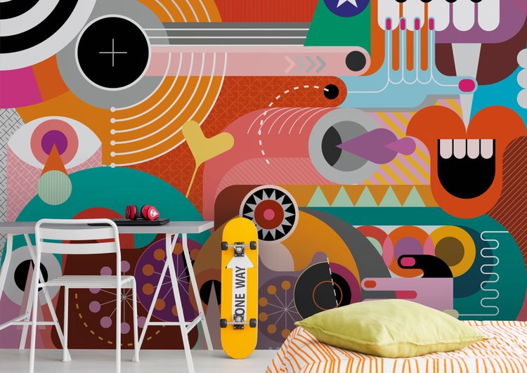 Vliestapete mit abstraktem Pop-Art-Muster in einem modernen Zimmer mit Schreibtisch und Skateboard.