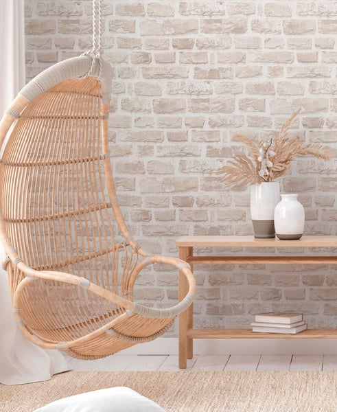 Anleitung zum Anbringen von Vliestapete an der Wand