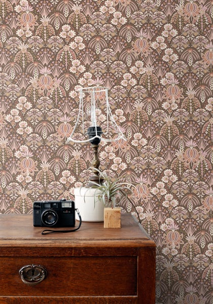 ESTAhome Tapete Blumenmuster im Jugendstil Altrosa und Braun - 50 x 900 cm - 130974