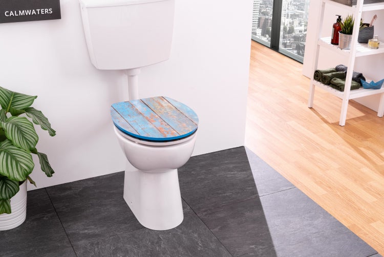 Calmwaters® WC Sitz mit Absenkautomatik, Holz-Motiv Shabby-Chic, Holzkern Toilettendeckel, Fast-Fix, Metallscharnier, universale O-Form, ovaler Klodeckel, Komfort Toilettensitz, Holz-Dekor, 26LP2817
