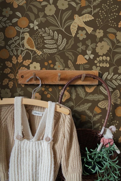 ESTAhome Tapete Blumen und Vögel Graugrün, Braun und Ockergelb - 50 x 900 cm - 131466