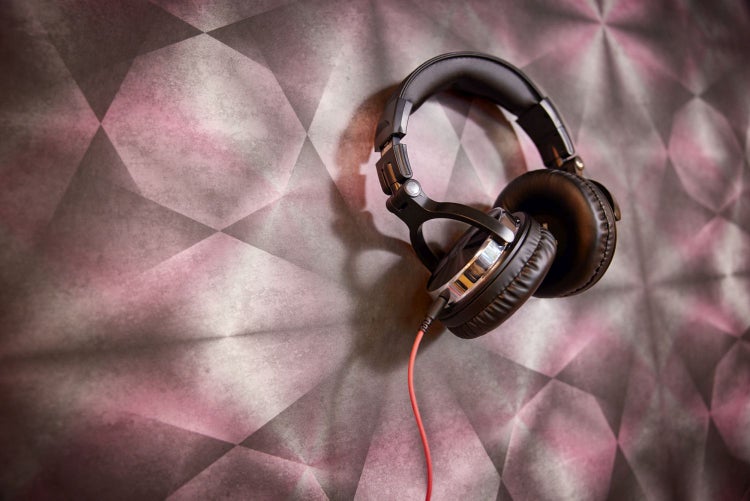 Lampenschirm mit Blattmuster