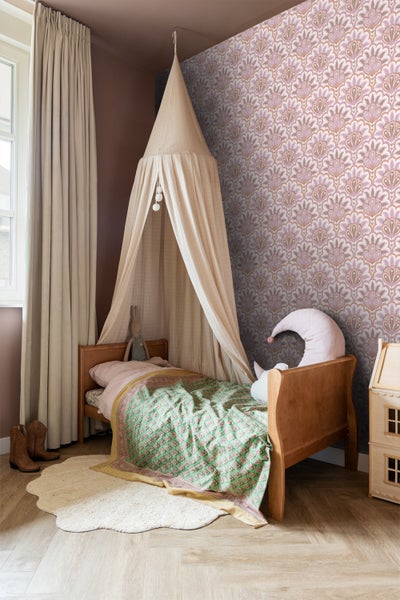 ESTAhome Tapete orientalisches Barockmotiv Violett und Rosa - 50 x 900 cm - 131033