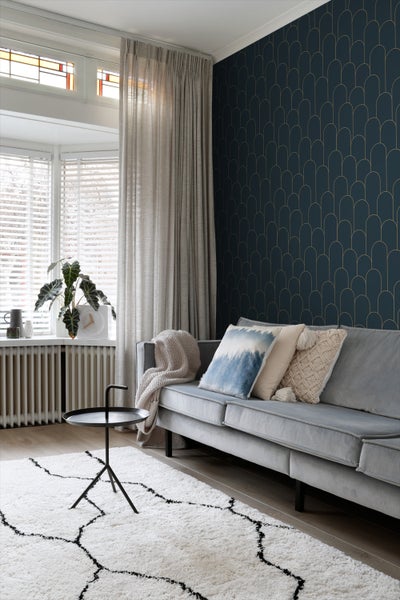 ESTAhome Tapete Art Decó Muster Dunkelblau und Gold - 50 x 900 cm - 139657
