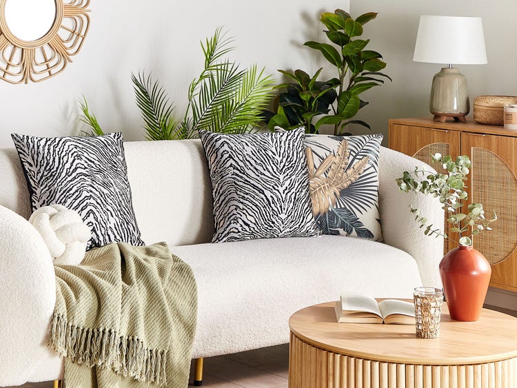 Quadratisches Kissen zur Dekoration