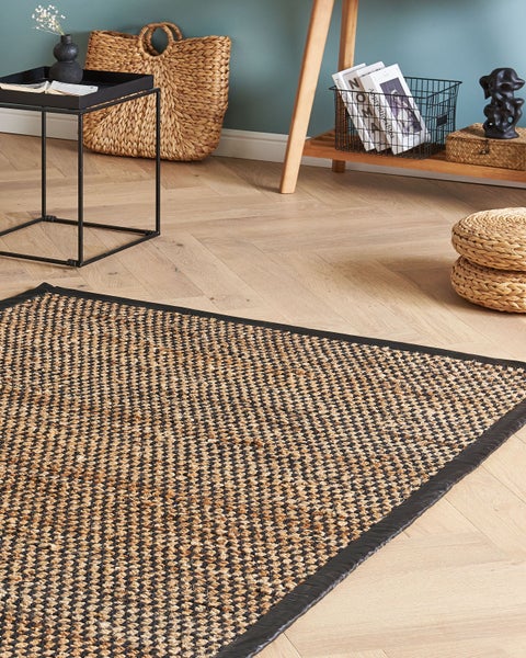 Teppich Jute schwarz / beige 140 x 200 cm kariertes Muster Kurzflor GERCE