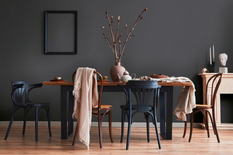 Mülltonnenbox mit abschließbaren Griffen und guter Luftzirkulation