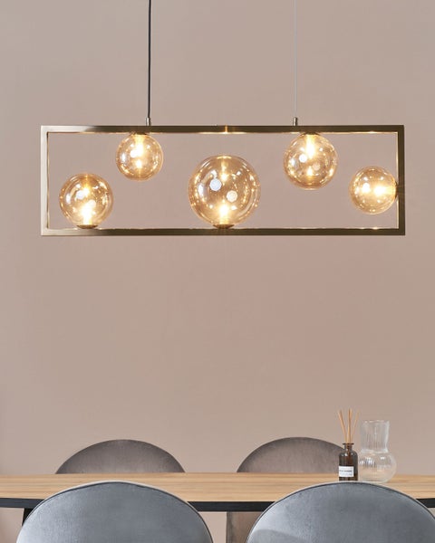Hängelampe mit rechteckigem Rahmen und fünf kugelförmigen Lampenschirmen